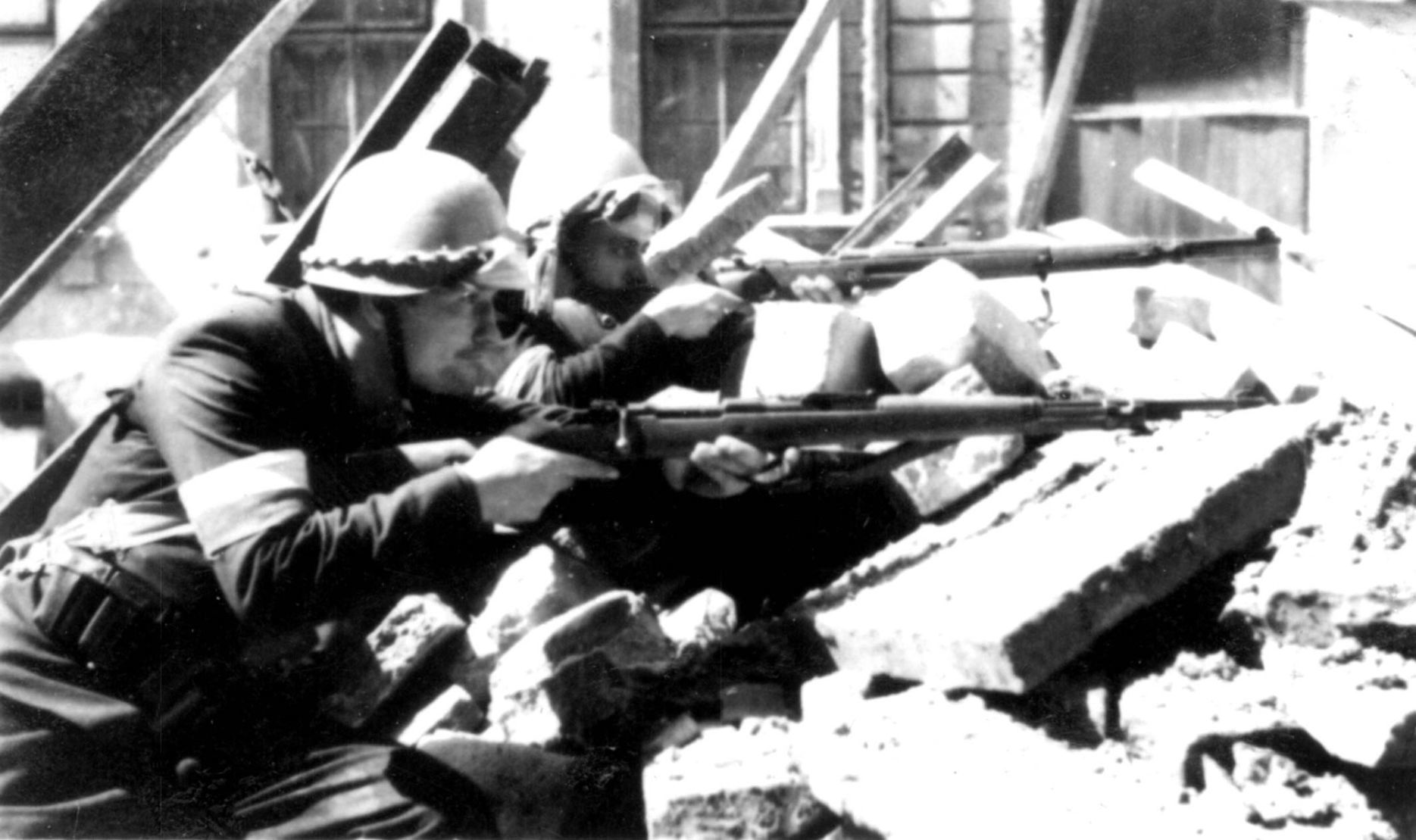 1944: Warsaw uprising